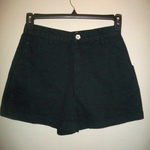 Not Guilty vintage high waist black jean shorts size 7/8